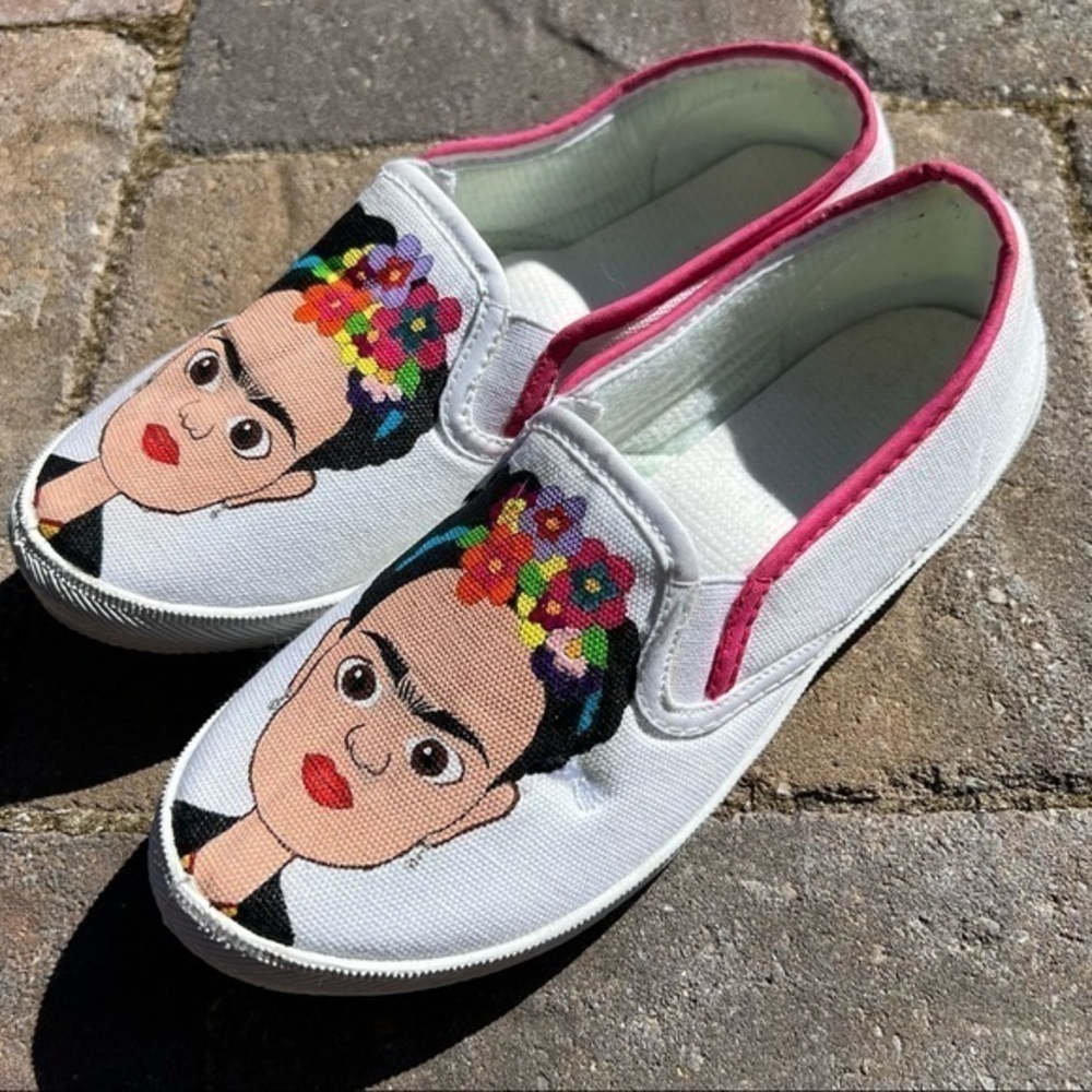 Freda Kahlo Girl's White Canvas Slip On Sneakers Painted Graphics Youth 6
